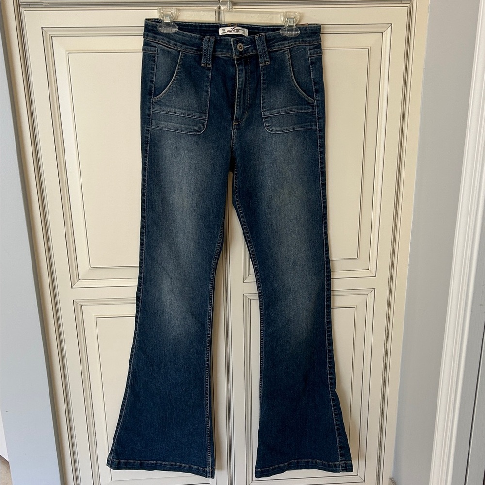 Hollister Dark Blue High Rise Flare Jeans Sz 11 NWT